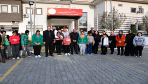 Vali Şıldak, çalışanların ve vatandaşların yeni yılını kutladı