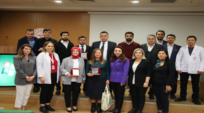 Yara bakımında yeni yaklaşımlar sempozyumda ele alındı