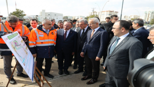 Bakan Uraloğlu, "Şanlıurfa'daki Yol Çalışmalarını İnceledi''