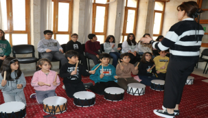 Büyükşehir Belediyesi Geleceğin Sanatçıları, Müzik Ustalarını Yetiştiriyor