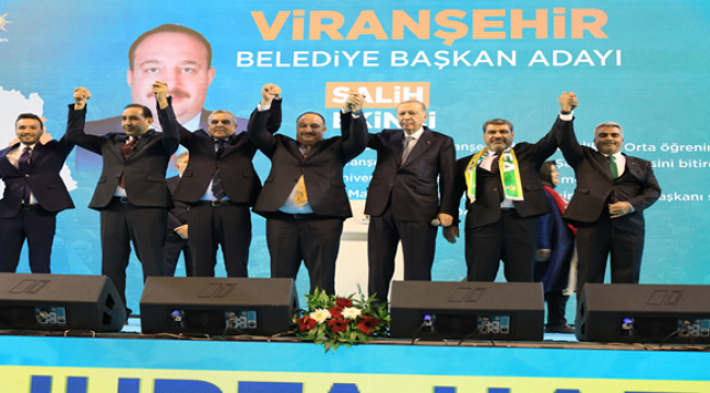 Cumhurbaşkanı Erdoğan, Viranşehir Belediye Başkanı Salih Ekinci ile yola devam dedi 