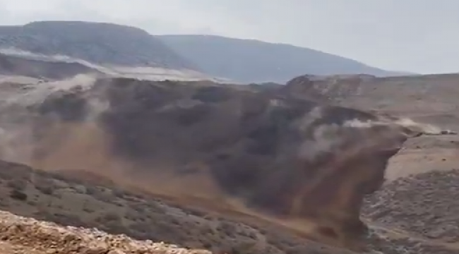 Erzincan'da madende toprak kayması 