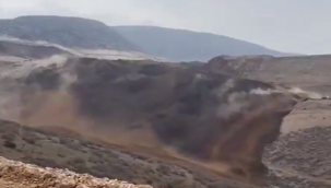 Erzincan'da madende toprak kayması 