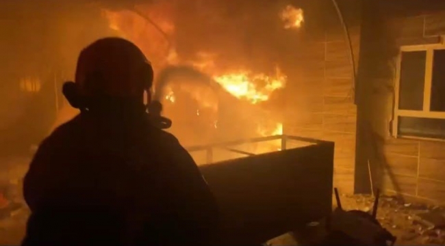 Eyyübiye'de çıkan yangını itfaiye ekipleri söndürdü 