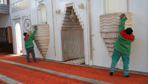 Karaköprü'de İbadethaneler Ramazan Ayına Hazırlanıyor