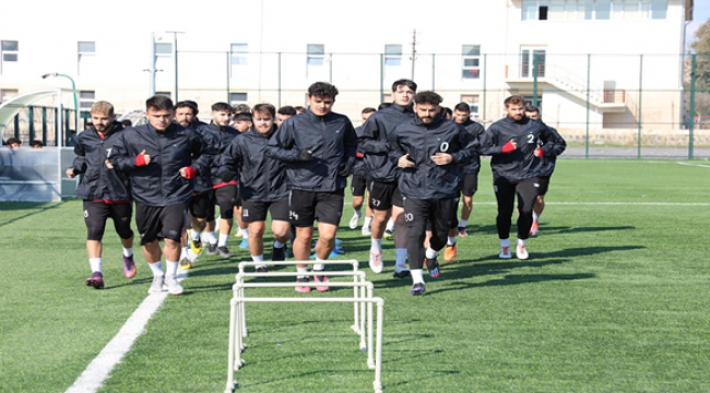 Lider Viranşehir Belediyespor galibiyete kenetlendi 