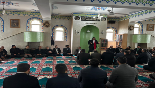 Müftü Tolan, ''Verimli Bir Yaşam Sürdürmek İçin Önce Kendimize Saygı Duymamız Gerekiyor''