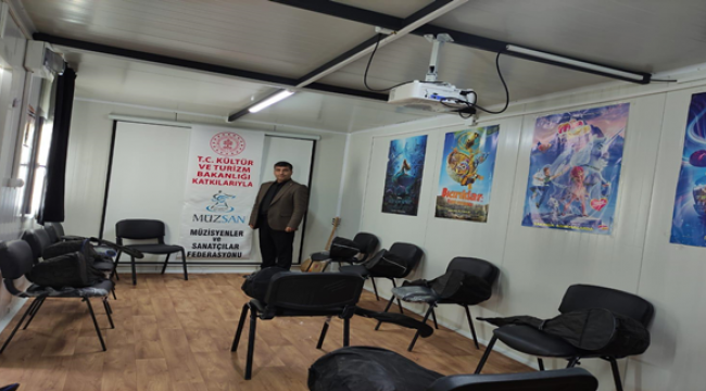 Şanlıurfa'da depremzedelere müzik kursu açıldı