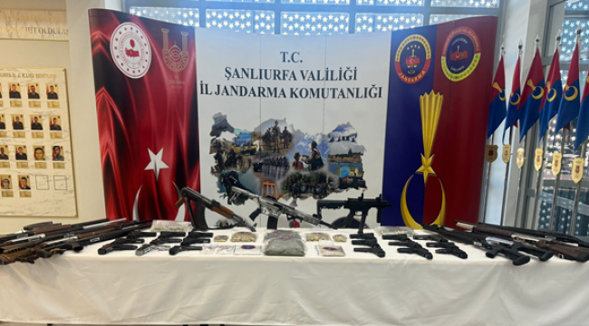 Şanlıurfa'nın 13 ilçesinde silah kaçakçılarına eş zamanlı operasyon!