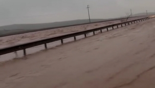 Şanlıurfa-Viranşehir karayolu sele teslim 