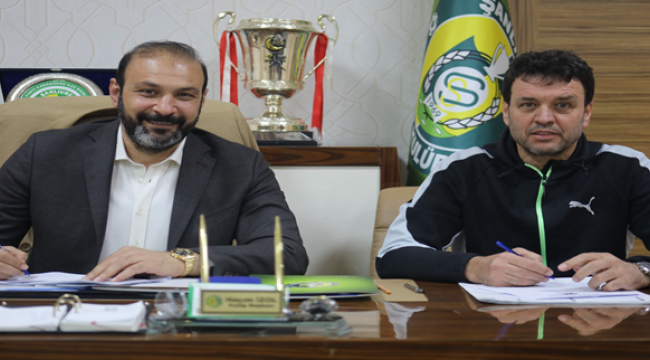 Şanlıurfaspor Cihat Arslan ile anlaştı