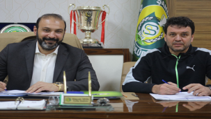 Şanlıurfaspor Cihat Arslan ile anlaştı