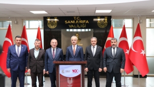 Ulaştırma ve Altyapı Bakanı Abdulkadir Uraloğlu, Şanlıurfa Valiliğini ziyaret etti