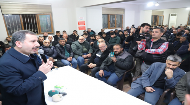 Başkan Baydilli'ye miting gibi ev toplantısı