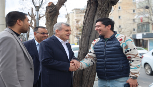 Başkan Beyazgül Esnaf ve Vatandaşların Dua ve Desteğini Alıyor