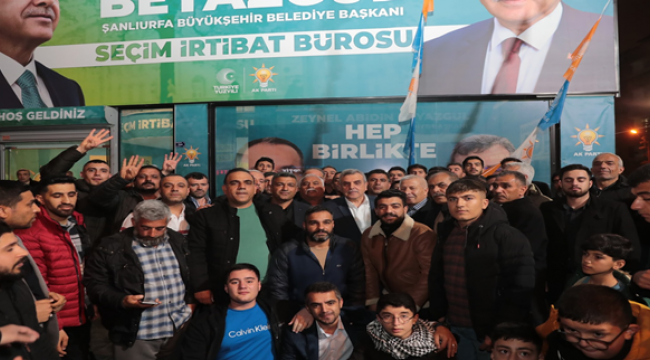 Başkan Beyazgül'ün Seçim Ofisinde Coşkulu Destek Salona Sığmıyor