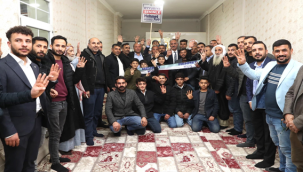 Başkan Mehmet Kuş Sahura Kadar Halkla Birlikte