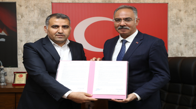 Eyyübiye Belediyesi'nde Maaş Promosyonu İçin İmzalar Atıldı