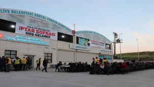 Haliliye'de Ramazan Bereketi İftar Sofrası İle Yaşatılıyor