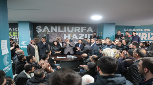 İstikrarın Adayı Beyazgül'ün Seçim ofisi buluşmaları şölen havasında geçiyor 