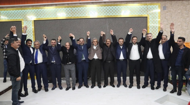 Mersavi aşiretinden Başkan Canpolat ve Beyazgül'e tam destek 