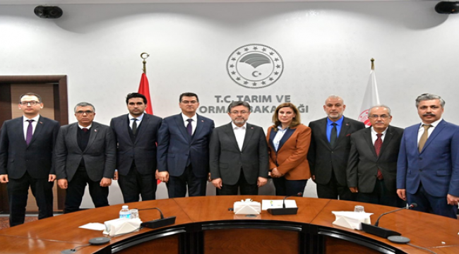 Müdür Aksoy, Bakan Yumualı ile görüştü