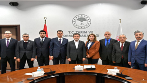 Müdür Aksoy, Bakan Yumualı ile görüştü