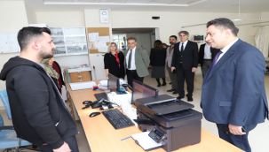 Müdür Solmaz Hilvan ve Siverek te Sağlık tesislerini ziyaret etti