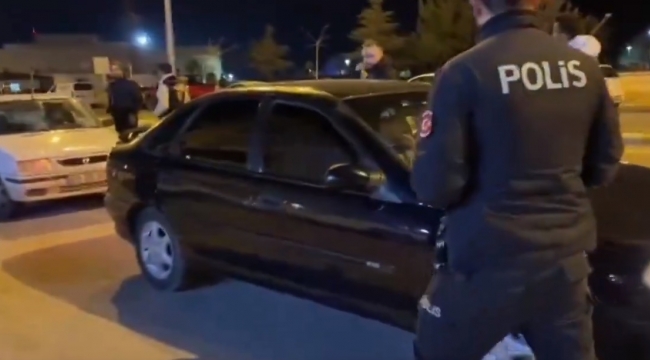 Şanlıurfa'da 14 bin 198 şahıs sorgulanarak 2 bin 548 araç kontrol edildi