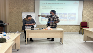 Şanlıurfa'da sağlık personeline "Hastane Öncesi Obstetrik Aciller Eğitimi"