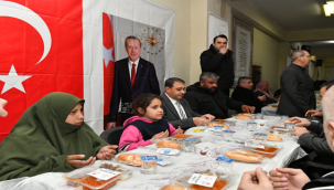 Vali Şıldak, Hayırseverlerin iftar programına katıldı