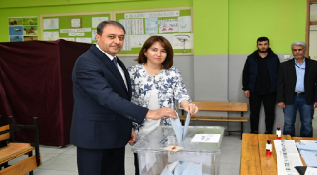 Vali Şıldak, oyunu kullandı
