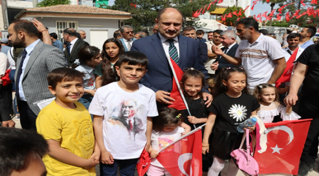 23 Nisan Etkinliklerinde Başkan Gülpınar'a Yoğun İlgi