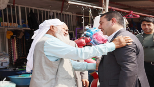 Başkan Özyavuz, Çarşı Esnafını Ziyaret Etti