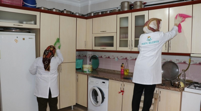 Bayram öncesi evde bakım hizmeti ile yüzler gülüyor 