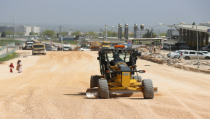 Büyükşehir'den Akçakale yolunda asfalt çalışması