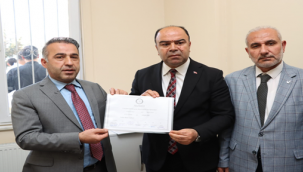 Çiftçi mazbatasını aldı!