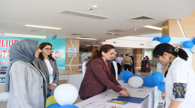 Şanlıurfa Harran Üniversitesi Hastanesinde Otizm Hastalığına Dikkat Çekildi