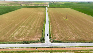 Harran'da Akıncı ve Soylu Bağlantı yolunda asfalt çalışması tamamlandı