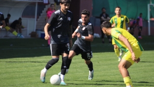 Karaköprü Belediyespor şampiyon