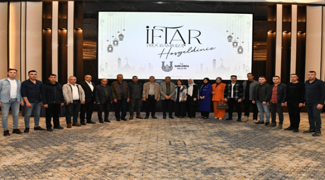 Vali Şıldak, Valilik çalışanları ile iftarda bir araya geldi