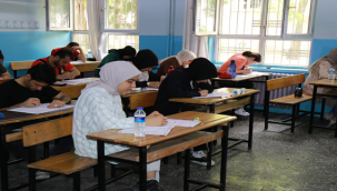 YKS'ye hazırlanan öğrenciler, Başkan Canpolat'a teşekkür etti