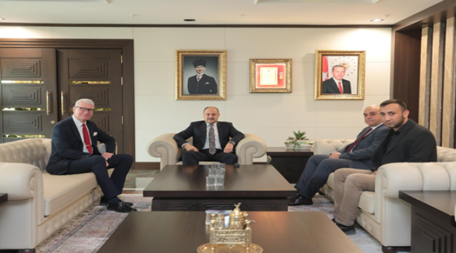 Büyükelçi Vaivars'dan Başkan Gülpınar'a ziyaret