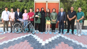 Deneme Sınavında dereceye giren öğrencilere Ödülleri verildi!