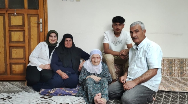 Fedakâr Anne 106 yaşına girdi