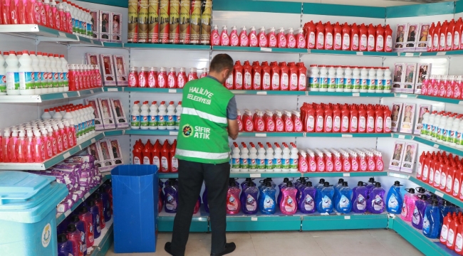 Haliliye Belediyesi, sıfır atık marketler ile örnek oluyor 