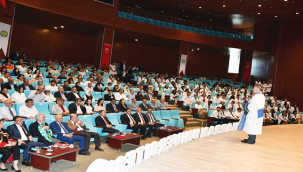 Harran Üniversitesinde Eczacılık Fakültesi Öğrencileri Beyaz Önlüklerini Giydi
