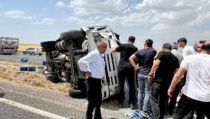 Hilvan'da trafik kazası, 2 yaralı