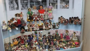 Karaköprü'de dünya bebekleri sergileniyor 