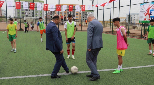 Karaköprü'de Futbol Şöleni Başladı